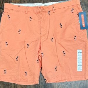 Old Navy size 40 Men’s Shorts